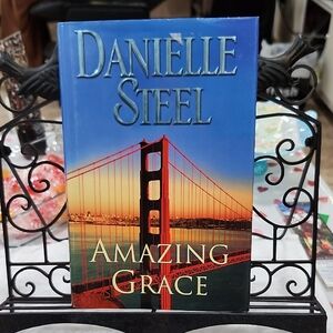 'AMAZING GRACE' HARDCOVER BOOK by DANIELLE STEEL